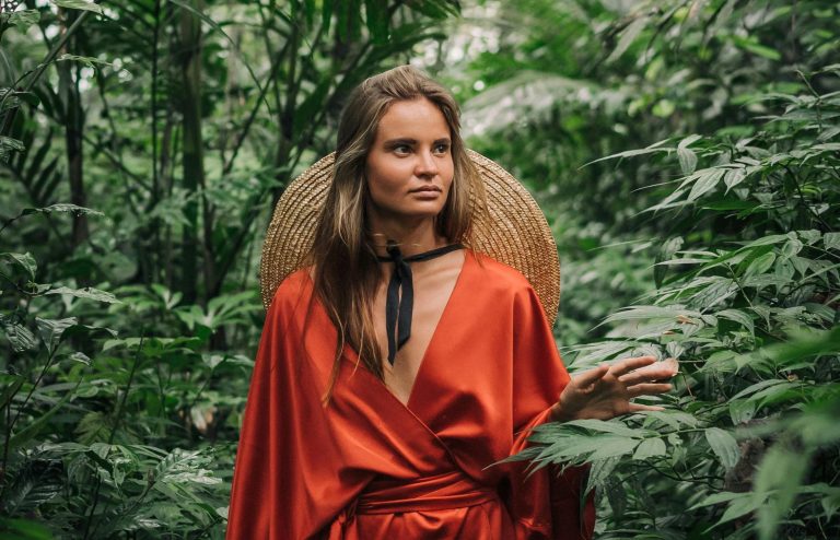 3 Zodiac Signs Procrastinating Their Success (+ Tarot Advice On How To Act Now)