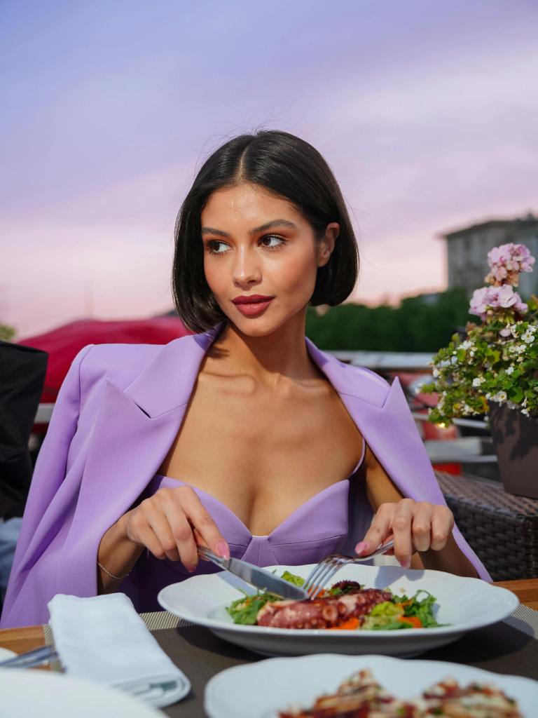 6 Zodiacs Who Need A Break From Their Partner (And A Solo Date With Themselves)