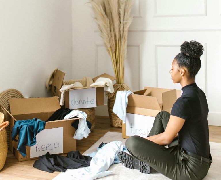 4 Zodiacs That Come Alive Once They Declutter