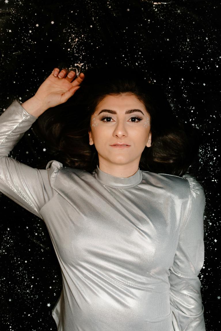 3 Zodiacs Leaping Into A New Reality This Week (Thanks To The New Moon In Aries)