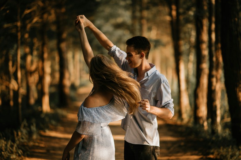 3 Zodiacs Who Will Pursue True Love Before April Ends