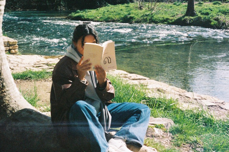 5 Zodiacs Who Can Focus On Their Personal Lives This April/May