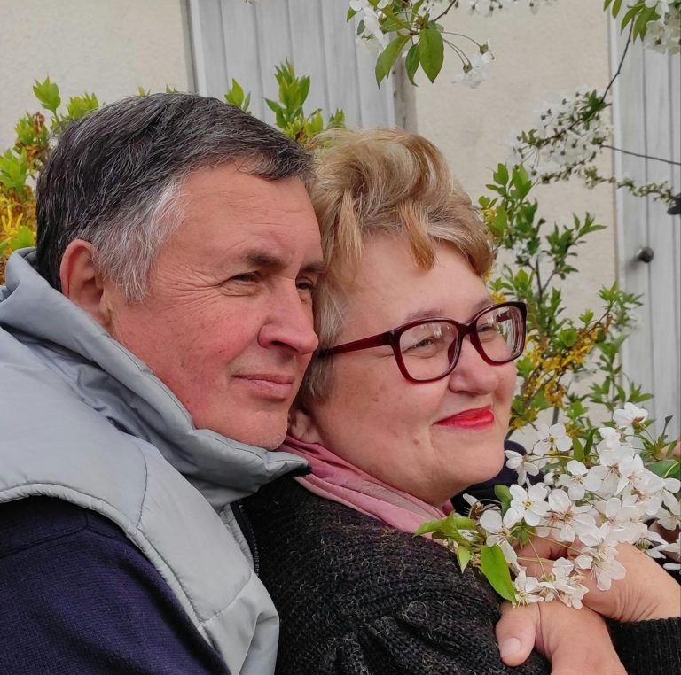 5 Zodiacs With Unwavering Belief In True, Long-Lasting Love