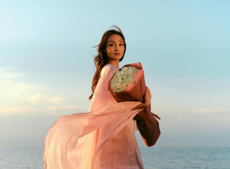 5 Zodiacs Who Have The Softest Beauty