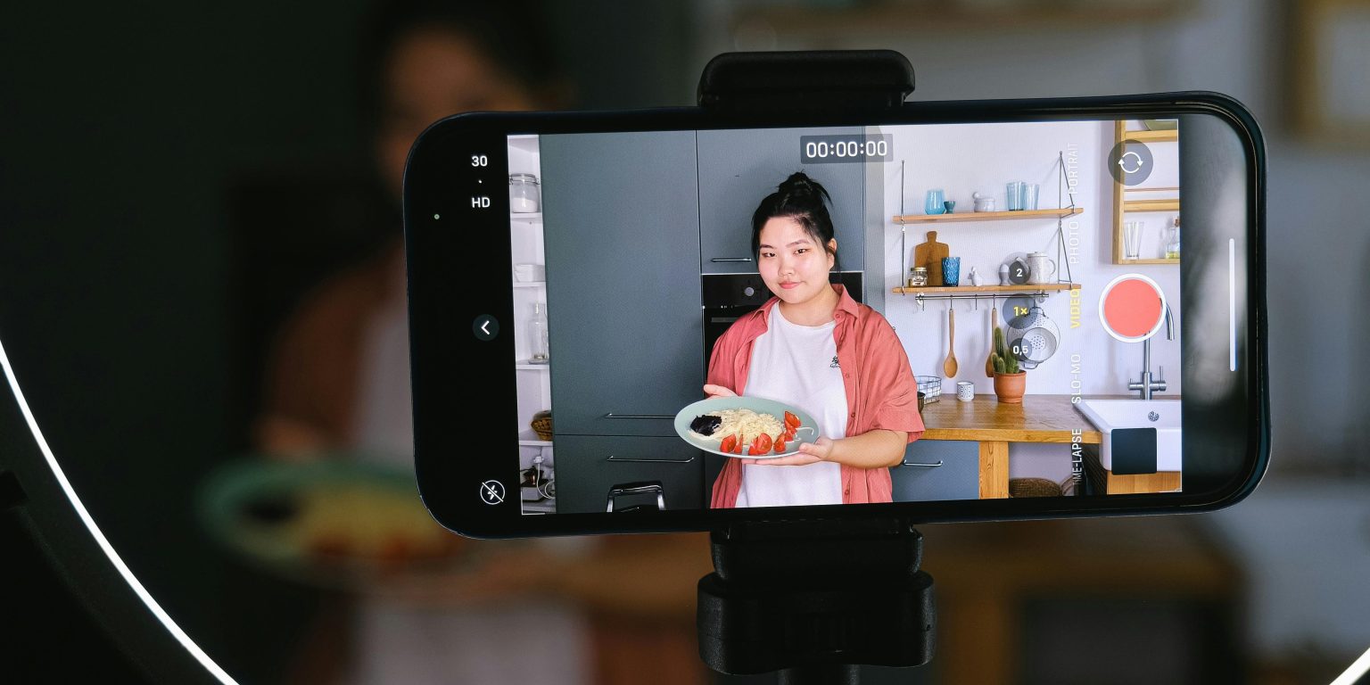 3 Zodiac Signs Most Likely To Go Viral In 2025 Collective World