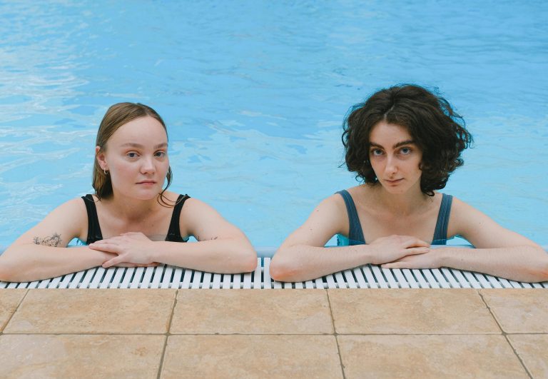 3 Zodiacs Who Need To Abandon Their Toxic Friendships This Spring