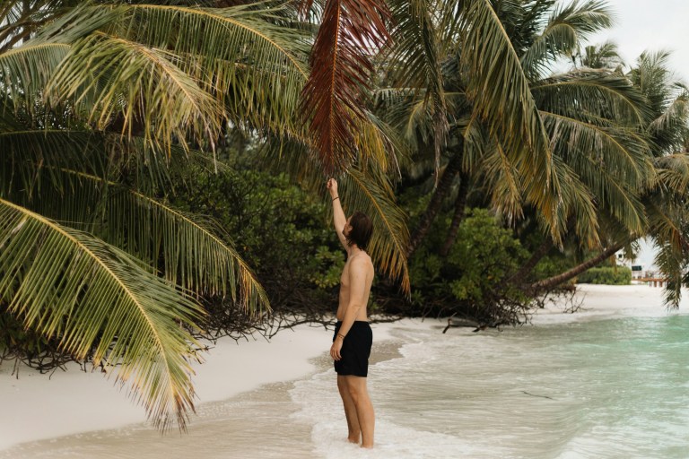 4 Zodiacs That Must Live By The Beach