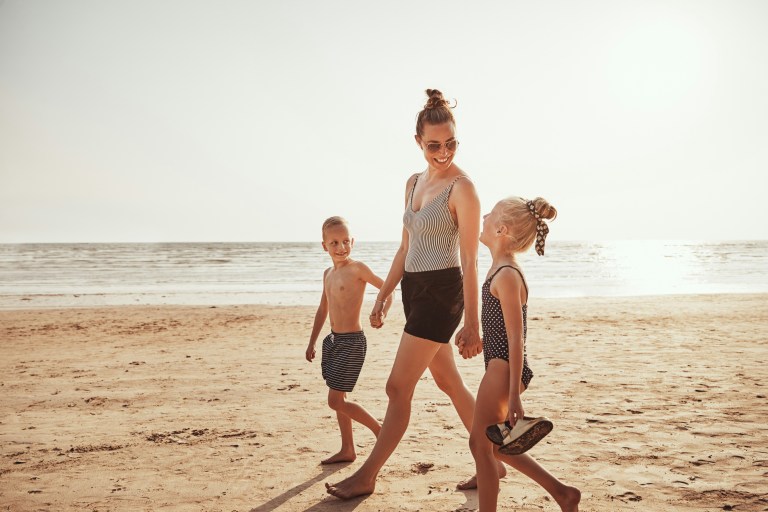 4 Zodiac Signs Born To Be Mothers, Not Daughters