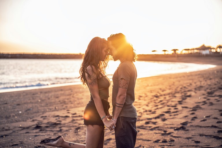 5 Zodiacs That Will Be Lucky In Love This June (When Mercury Sextiles Venus)