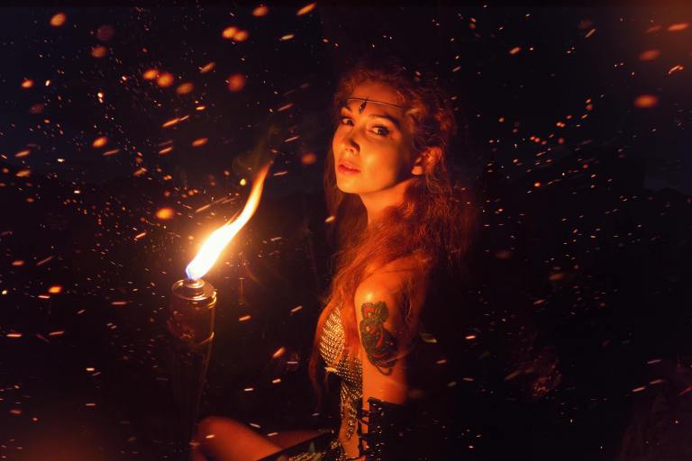 4 Zodiacs Erupting With Rebellious Energy This Week (Thanks To Mars Square Uranus)