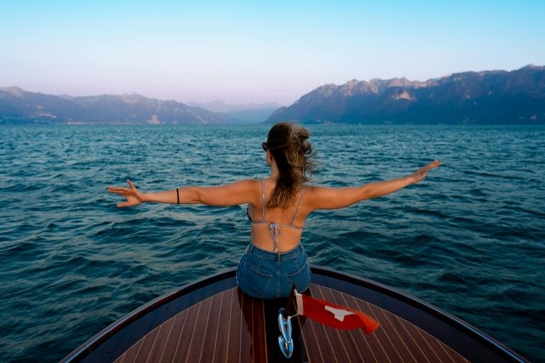 The Destination On Your Summer 2025 Bingo Card (According To Zodiac)
