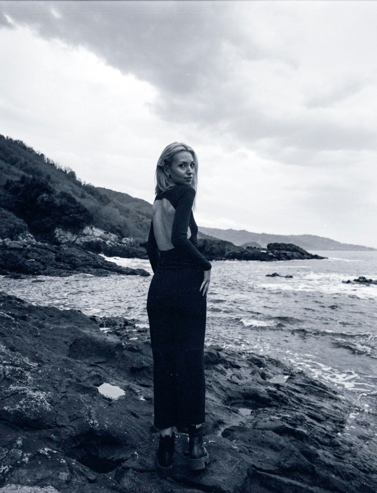 4 Zodiacs That Don’t Know When To Let Go