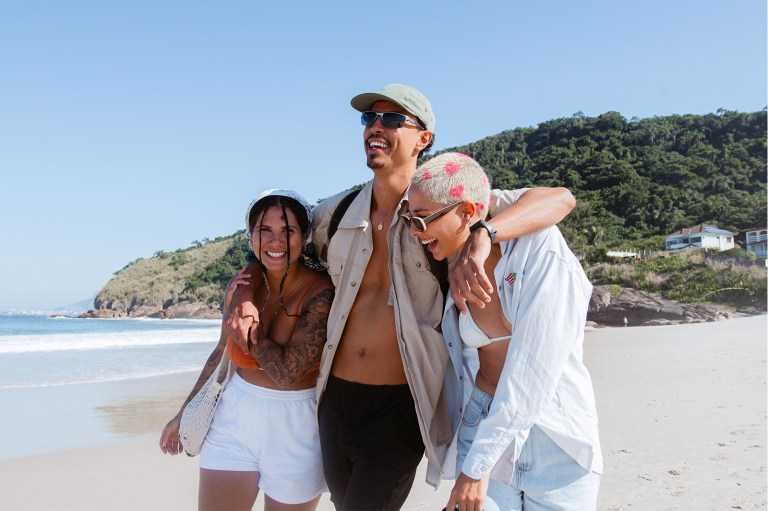 4 Zodiacs Who Make The Best Platonic Soulmates