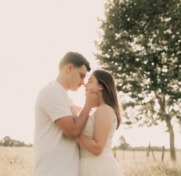 The Age You’ll Meet Your Soulmate, Based On Your Zodiac Sign