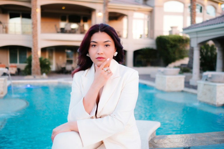 These 4 Zodiac Signs Are Destined For Wealth/Cash