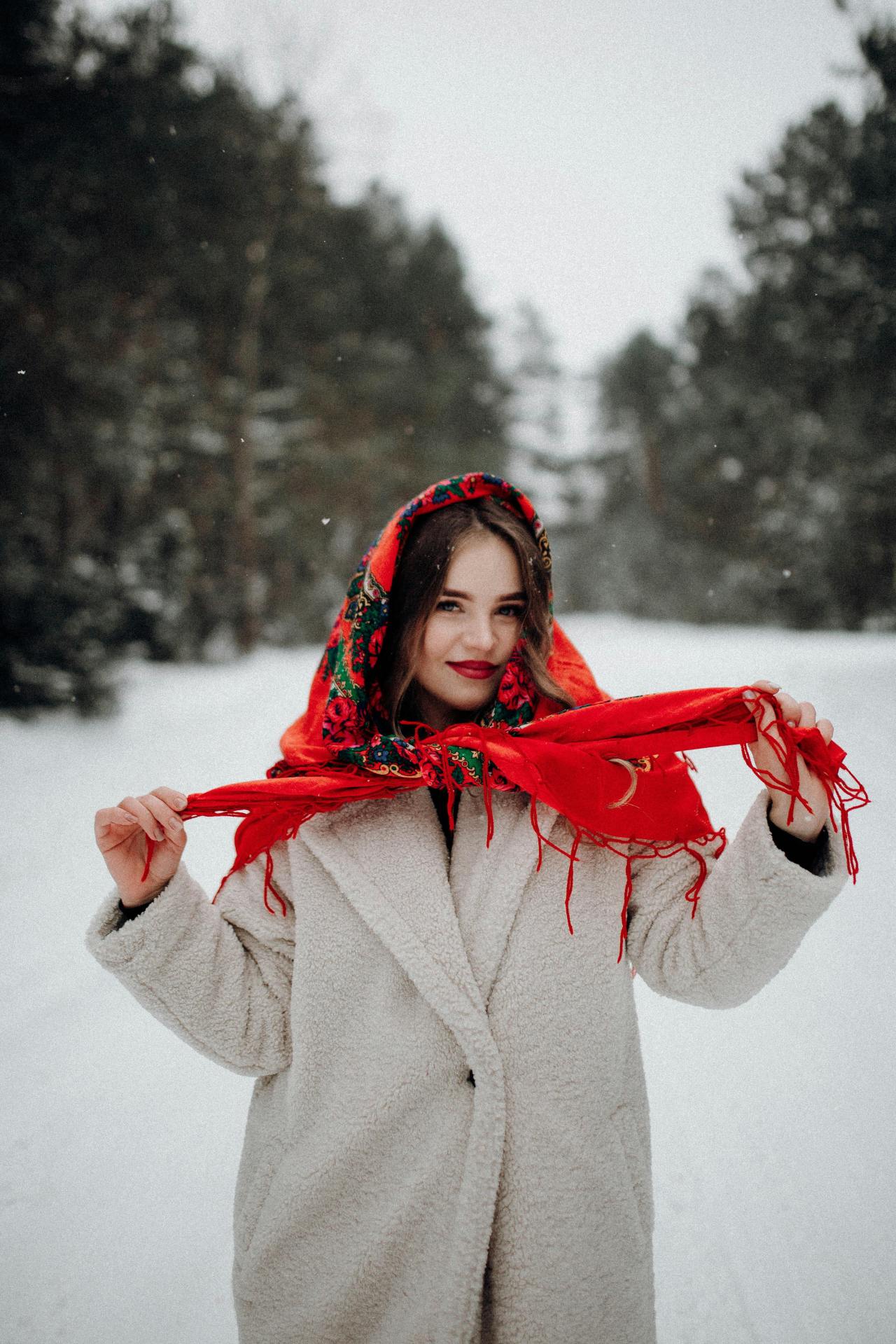 4 Zodiacs Who Come Alive In The Winter