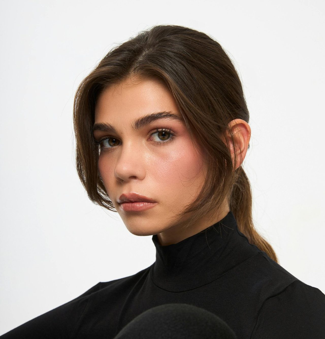 4 Zodiac Signs Impatiently Waiting For Their Soulmate To Show