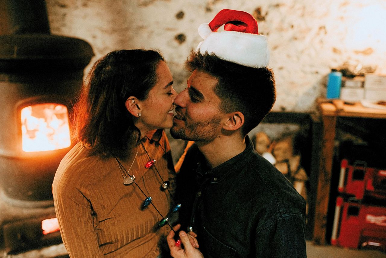 3 Zodiacs Unwrapping New Love This Christmas