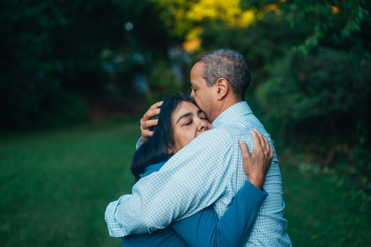 4 Zodiac Signs Who Always Show Up When You Need Them Most