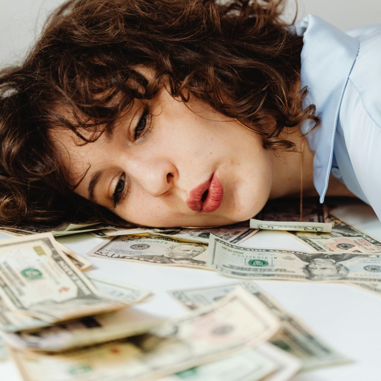 5 Birth Months Who Spend Their Paychecks Immediately (And How They Can Break This Habit)
