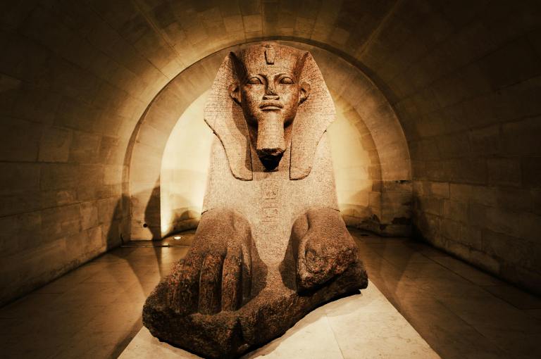 4 Birth Months With Bloodlines Linked To Egyptian Sphinxes