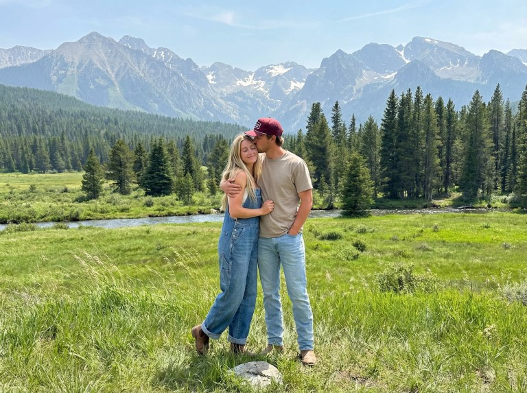 6 Birth Months Who Fall In Love Fast