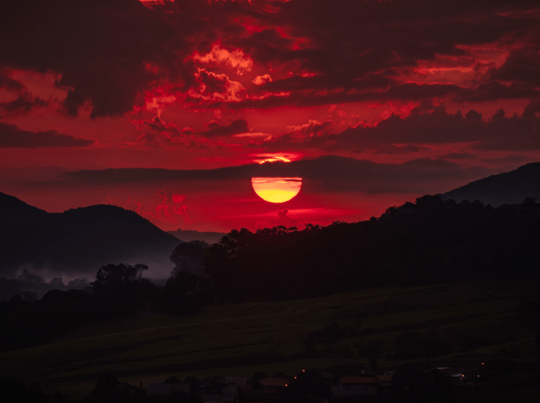3 Questions to Sit With Before the Blood Moon on August 27