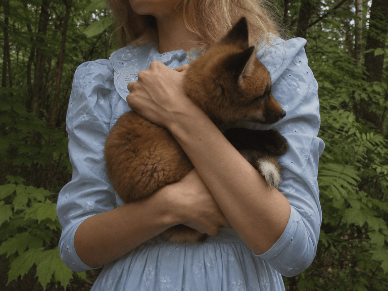 4 Birth Months Who Feel More Connected to Animals Than Most People